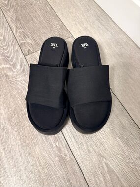 Zara Black Sandals